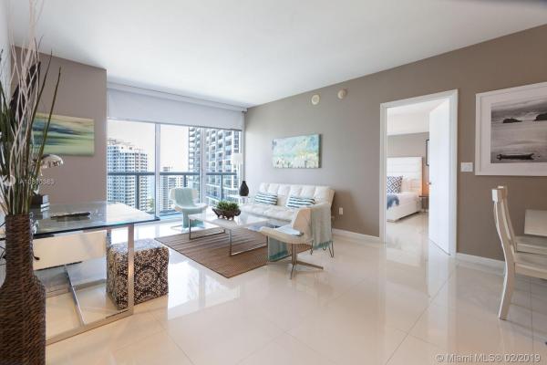 Icon Brickell Tower 3, 485 Brickell Ave #2501, Miami, Florida 33131, image 2