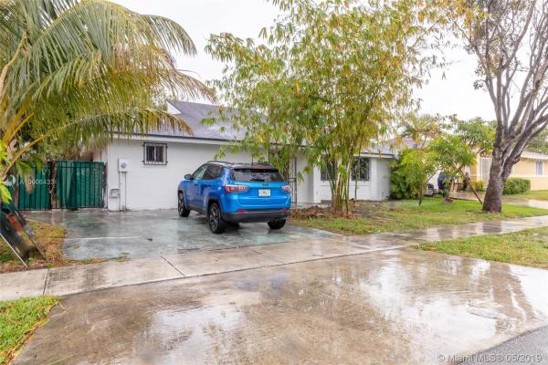 Oak Park, 20941 SW 122nd Pl, South Miami Heights, Florida 33177, image 2