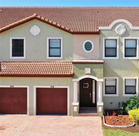 Florence At Crystal Lakes, 754 NE 35th Ave, Homestead, Florida 33033, image 2