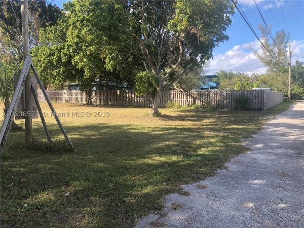 Cocoplum Terrace, 6721 SW 62nd Ct, South Miami, Florida 33143, image 1