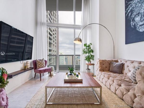 Icon Brickell Tower 3, 485 Brickell Ave #4011, Miami, Florida 33131, image 2