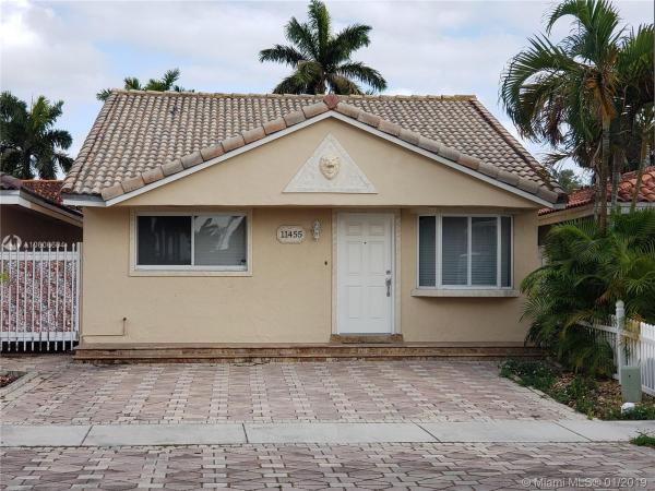 Biltmore Estates, 11455 NW 88th Ct, Hialeah Gardens, Florida 33018, image 2