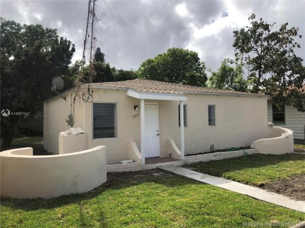 North Miami Estates, 1240 NW 38th St, Miami, Florida 33142, image 2