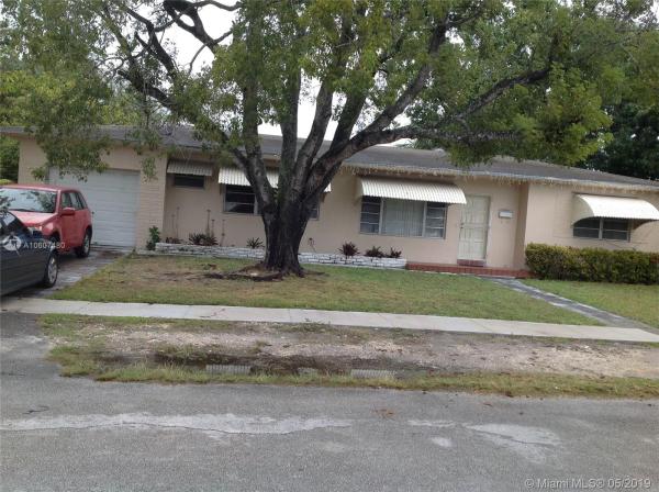 Lynn Heights, 1285 NE 137th Ter, North Miami, Florida 33161, image 2