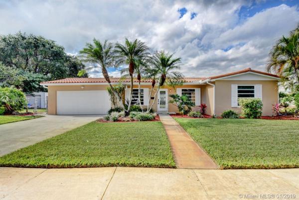 Palm Springs North, 18130 NW 82nd Ct, Hialeah, Florida 33015, image 2