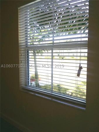 Fiji, 132 SE 28th Pl #7, Homestead, Florida 33033, image 2