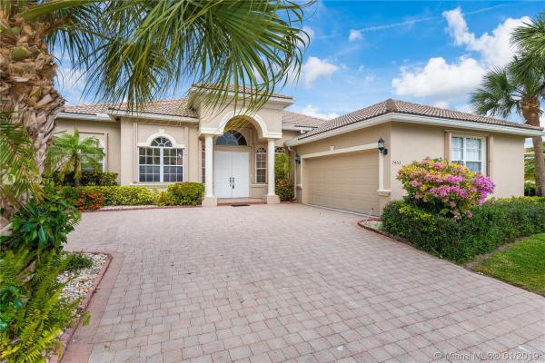 Villa Borghese, 7453 Viale Michelangelo, Delray Beach, Florida 33446, image 2