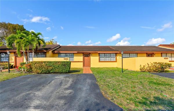 Walden Pond, 14717 SW 84th Ter #14717, Kendall West, Florida 33193, image 2