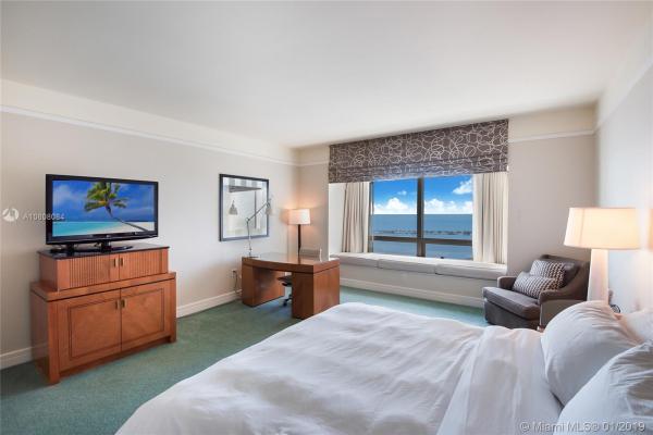 Four Seasons Hotel, 1435 Brickell Ave #3005, Miami, Florida 33131, image 2