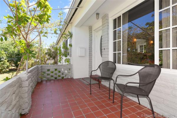 Griffing Biscayne Park Estates, 12660 NE 4th Ave, North Miami, Florida 33161, image 2