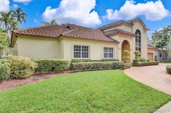 Royal Palm North, 15523 NW 82nd Pl, Miami Lakes, Florida 33016, image 2