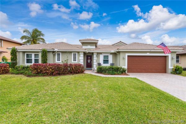 Hawkes Bluff, 5720 Cobblestone Ln, Davie, Florida 33331, image 2