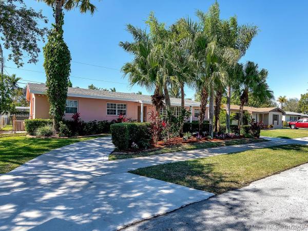 Whispering Pines Estates, 19400 Whispering Pines Rd, Cutler Bay, Florida 33157, image 2