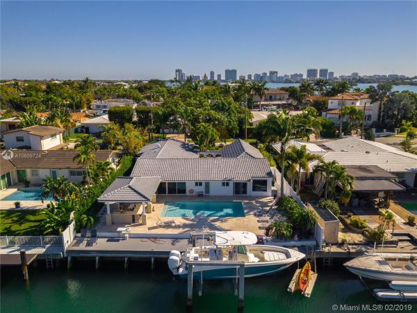 Keystone Island, 12780 Maple Rd, North Miami, Florida 33181, image 2