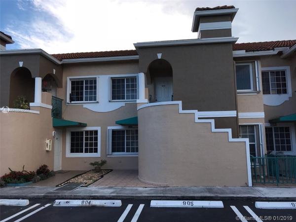Lago Lindo Townvillas, 6466 SW 130th Pl #906, Kendale Lakes, Florida 33183, image 2