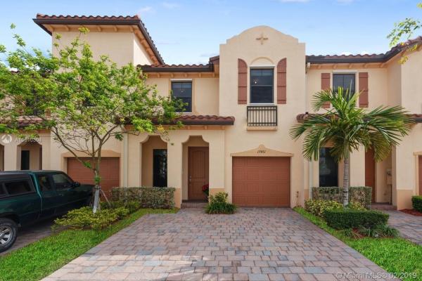 Venetian Parc, 17461 SW 153rd Ct, Richmond West, Florida 33187, image 2