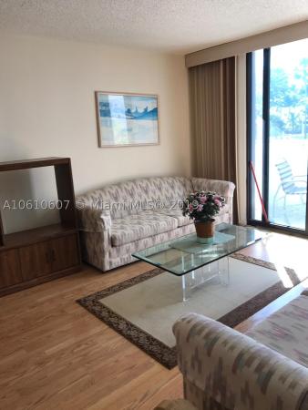 Vendome Place, 4301 Collins Ave #206, Miami Beach, Florida 33140, image 2