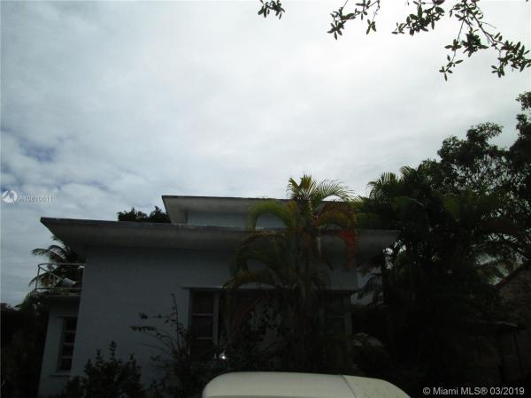 Isle Of Normandy Trouville, 1570 Biarritz Dr, Miami Beach, Florida 33141, image 2