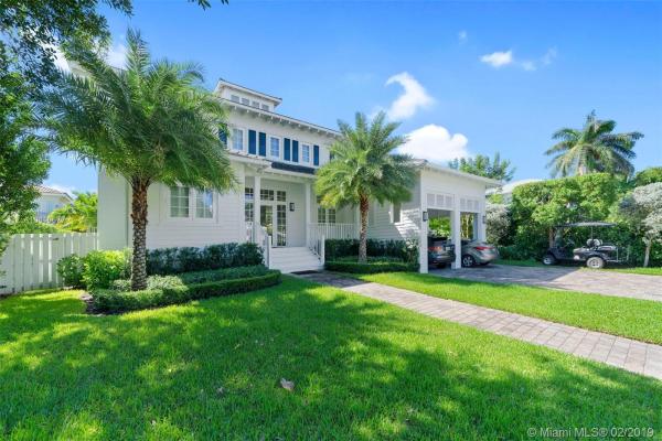 Tropical Isle Homes, 270 Greenwood Dr, Key Biscayne, Florida 33149, image 2