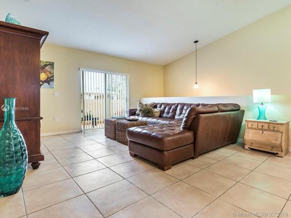Villas At Snapper Village, 6746 SW 115th Ct #214, Kendall, Florida 33173, image 2