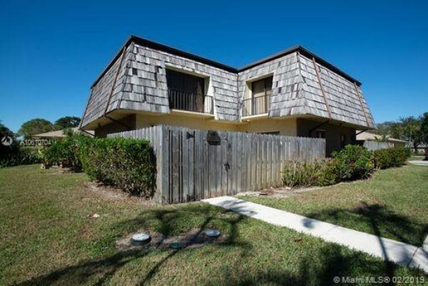 Cherry Lane Townhomes, West Palm Beach, Florida 33417, image 1
