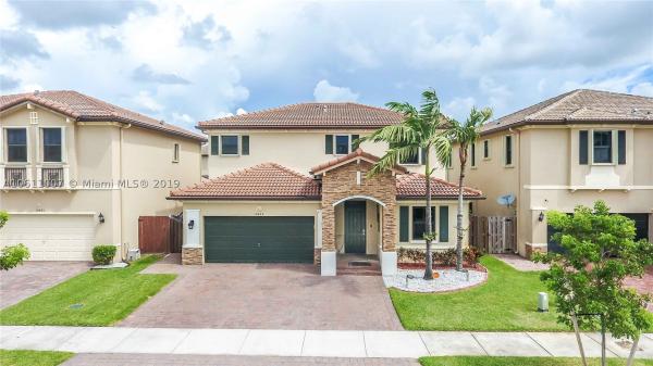 Enclave At Black Point Marina, 10465 SW 226th St, Cutler Bay, Florida 33190, image 1