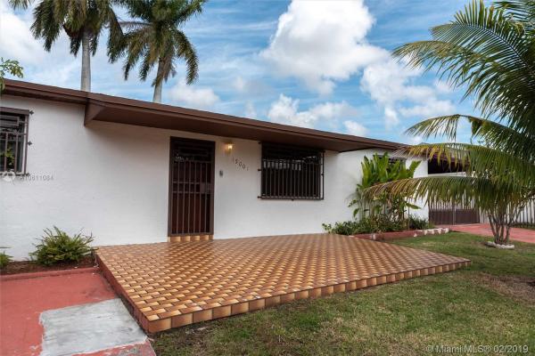Caseil Heights, 15001 SW 307th St, Leisure City, Florida 33033, image 2