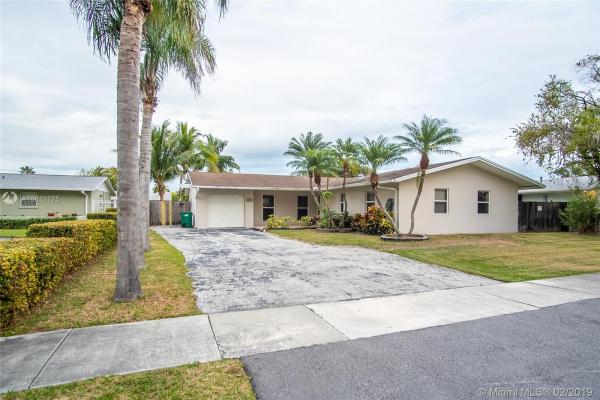 Bel Aire, 18931 SW 92nd Ct, Cutler Bay, Florida 33157, image 2