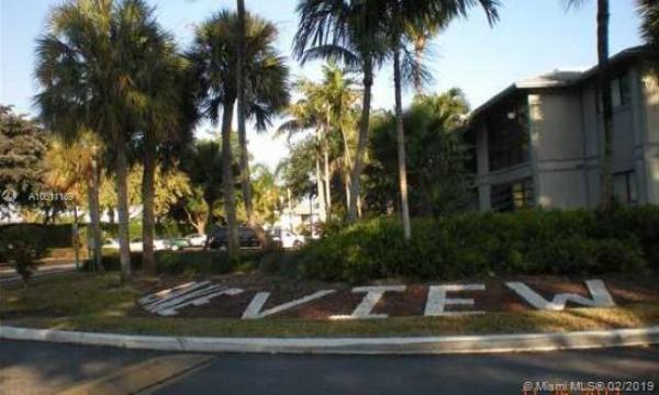 Lakeview At The Hammocks, 9703 Hammocks Blvd #203P, The Hammocks, Florida 33196, image 2