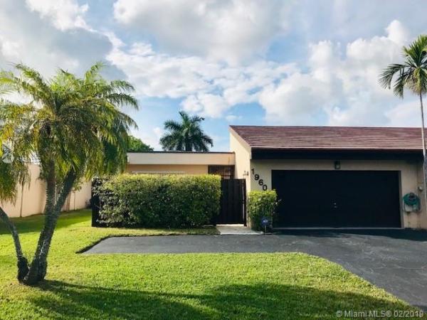 Royal Singapore Lake, 19600 E Lake Dr, Country Club, Florida 33015, image 2