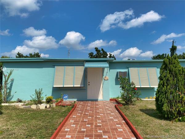 Leisure City Residential, 15271 Harrison Dr, Leisure City, Florida 33033, image 2