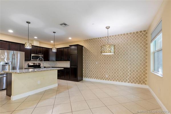 Cascada Isle, 2922 Cascada Isles Way, Cooper City, Florida 33024, image 2