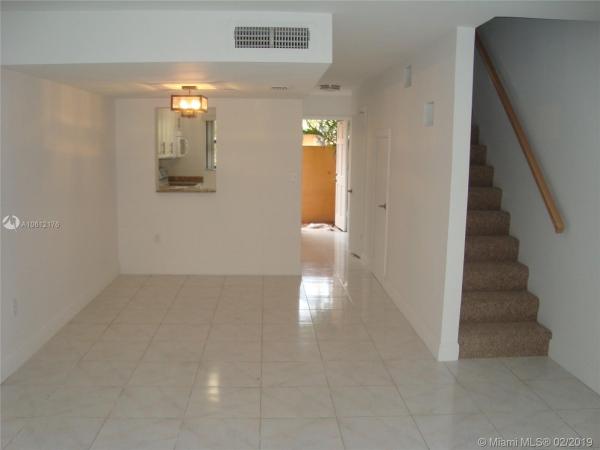 Gardens At Kendale Lakes, 8010 SW 152nd Ave #206, Kendall West, Florida 33193, image 2