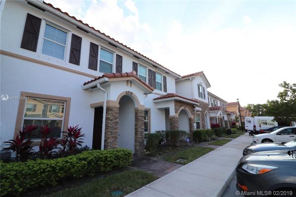 Charleston Commons, 5294 Ashley River Rd, West Palm Beach, Florida 33417, image 2