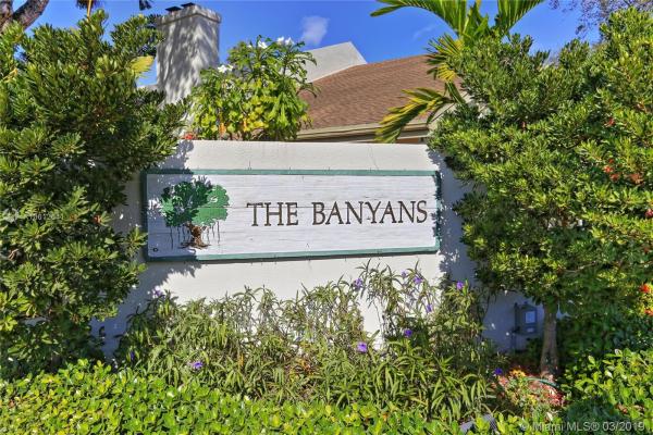 The Banyans Of South Miami, 6611 SW 71st Ln #10, South Miami, Florida 33143, image 2