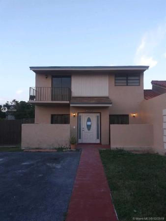The Villas At International Gardens, 12295 SW 10th Ter #3-2, Tamiami, Florida 33184, image 2