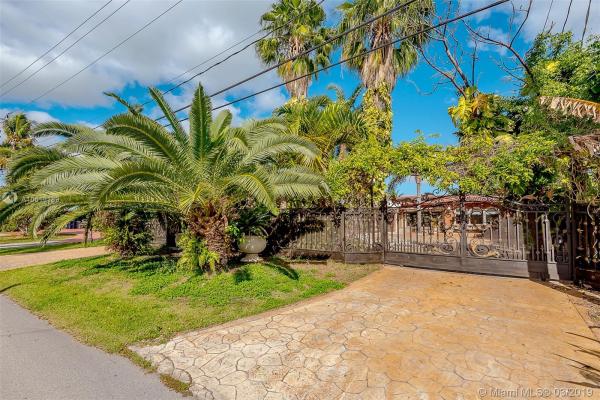 Normandy Waterway, 1555 Calais Dr, Miami Beach, Florida 33141, image 2