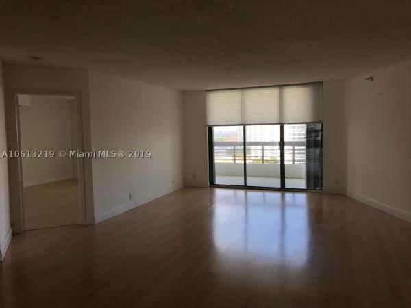 Mystic Pointe Tower 400, 3500 Mystic Pointe Dr #1802, Aventura, Florida 33180, image 2