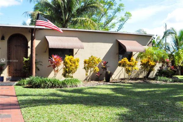 Tropical Estates, 5245 SW 99th Ave, Olympia Heights, Florida 33165, image 2