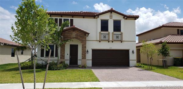 Kingman Commons, 2542 SE 1st St, Homestead, Florida 33033, image 2