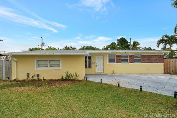 Heftler Homes Sunset Park, 10025 SW 85th Ter, Kendall, Florida 33173, image 2