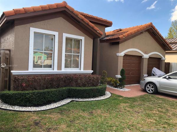 Riviera Trace, Tamiami, Florida 33182, image 2