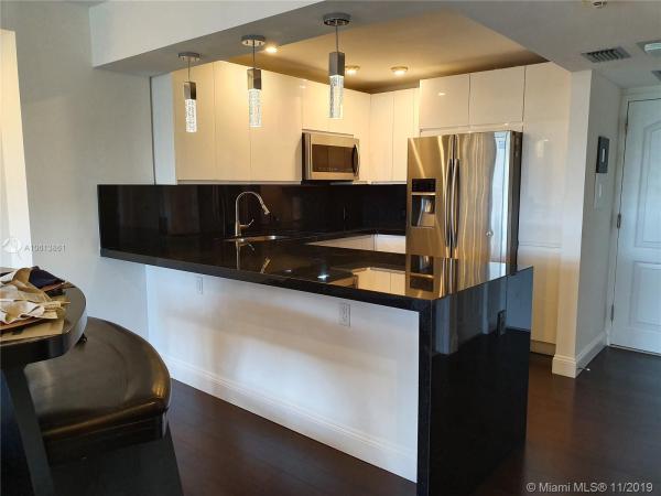 Eldorado Towers, 3675 N Country Club Dr #405, Aventura, Florida 33180, image 2