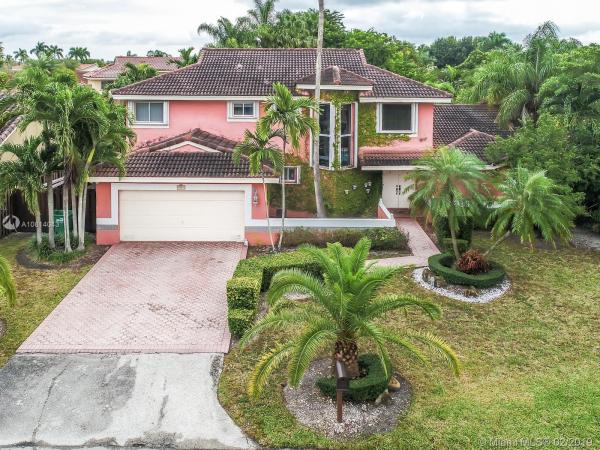 Mansions Cove At Lakes Of The Meadow, 4621 SW 156th Pl, Kendall West, Florida 33185, image 2