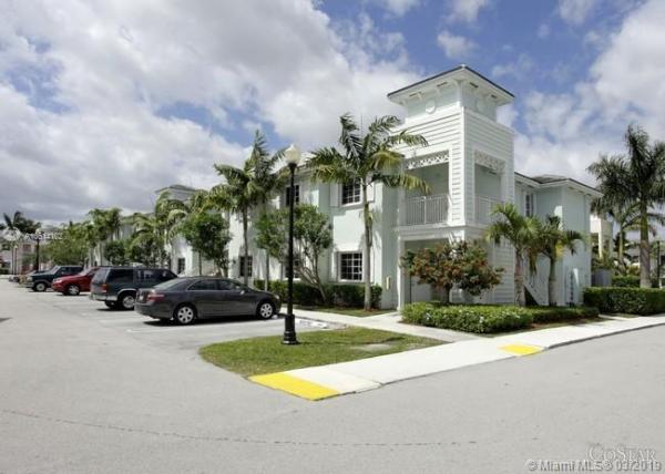 Caribbean Isles Villas, 373 NE 26th Pl #101, Homestead, Florida 33033, image 2