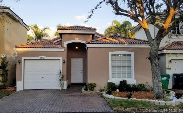 The Landings, 10021 SW 162nd Ct, The Hammocks, Florida 33196, image 2