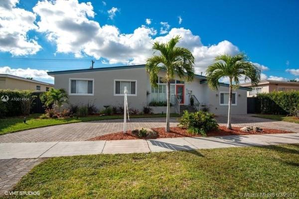 Coral Way Village, 8310 SW 33rd Ter, Westchester, Florida 33155, image 2