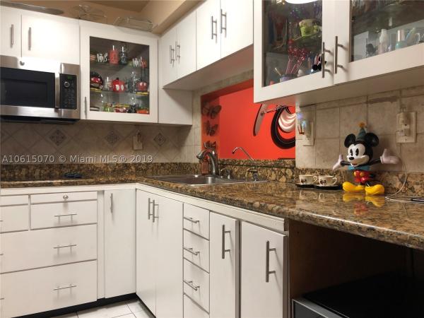 International Park, 11800 SW 18th St #419-4, Tamiami, Florida 33175, image 1