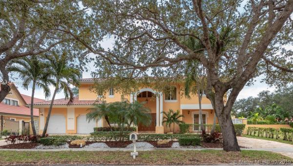 Royal Oaks, 16731 NW 81st Ave, Miami Lakes, Florida 33016, image 2