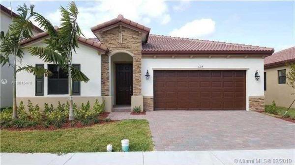 Mallorca At The Vineyards, 622 SE 37th Ter, Homestead, Florida 33033, image 2